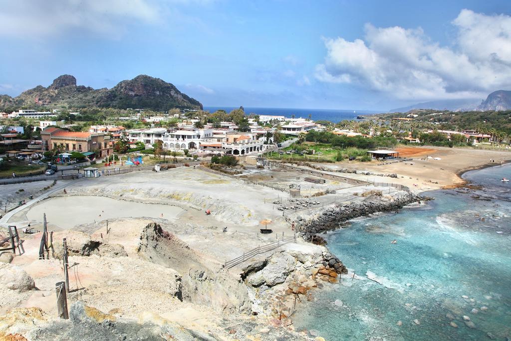 Villa Crimi Vulcano  Esterno foto
